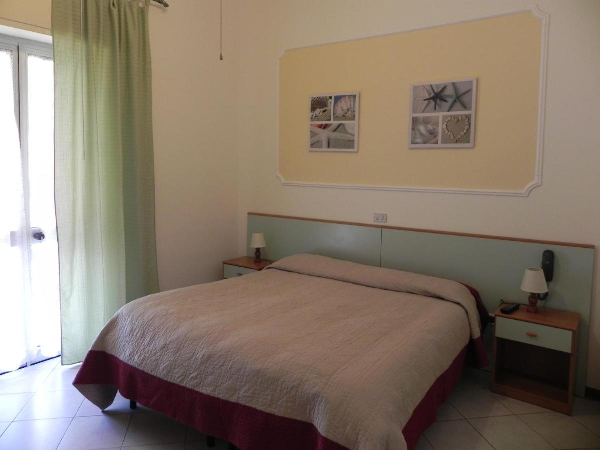 Hotel Ondina Viareggio Dış mekan fotoğraf