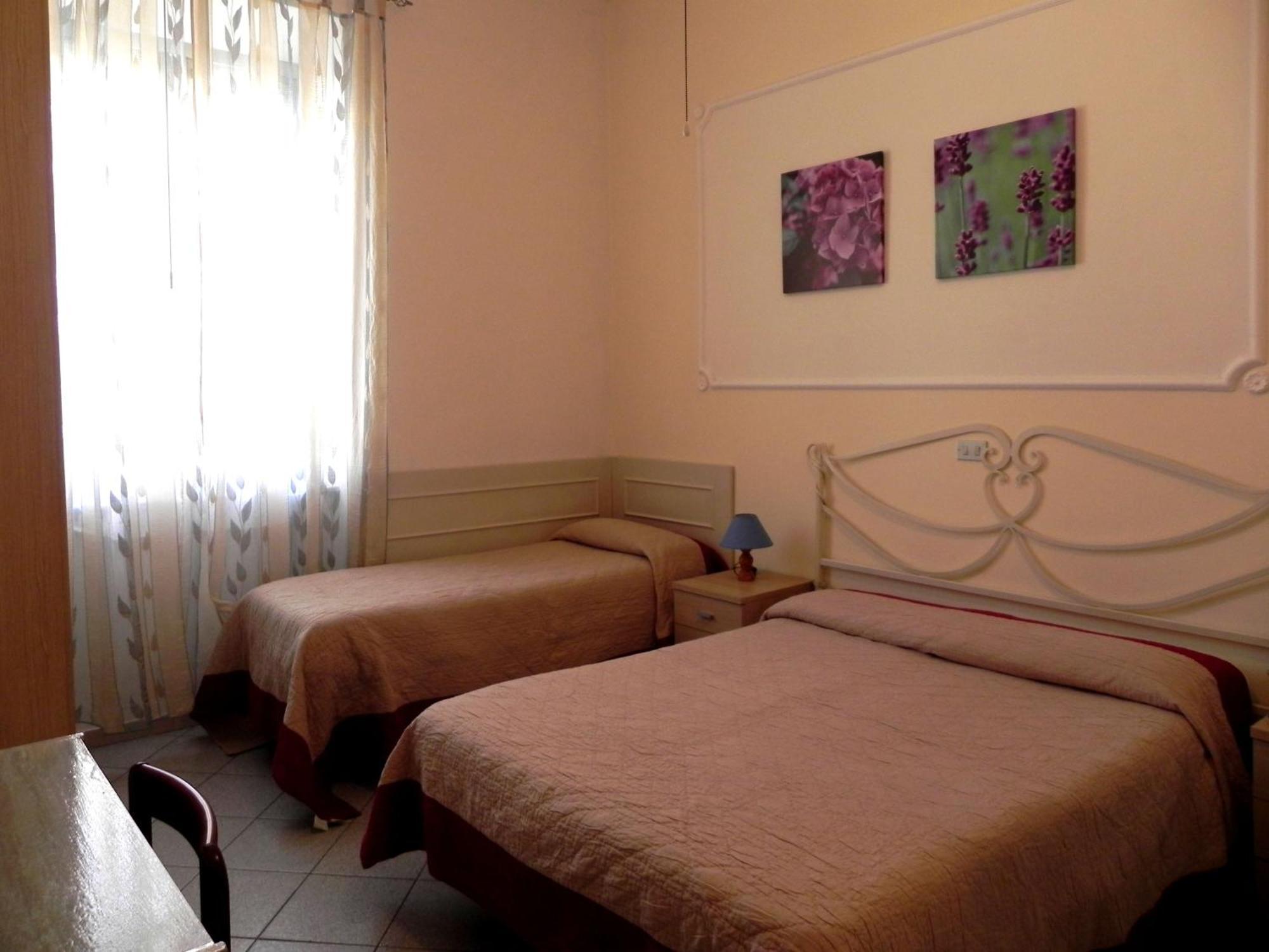 Hotel Ondina Viareggio Dış mekan fotoğraf